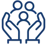 Symbol mit zwei Händen, die drei Personenfiguren umschließen – steht für Gemeinschaft und Fürsorge.
